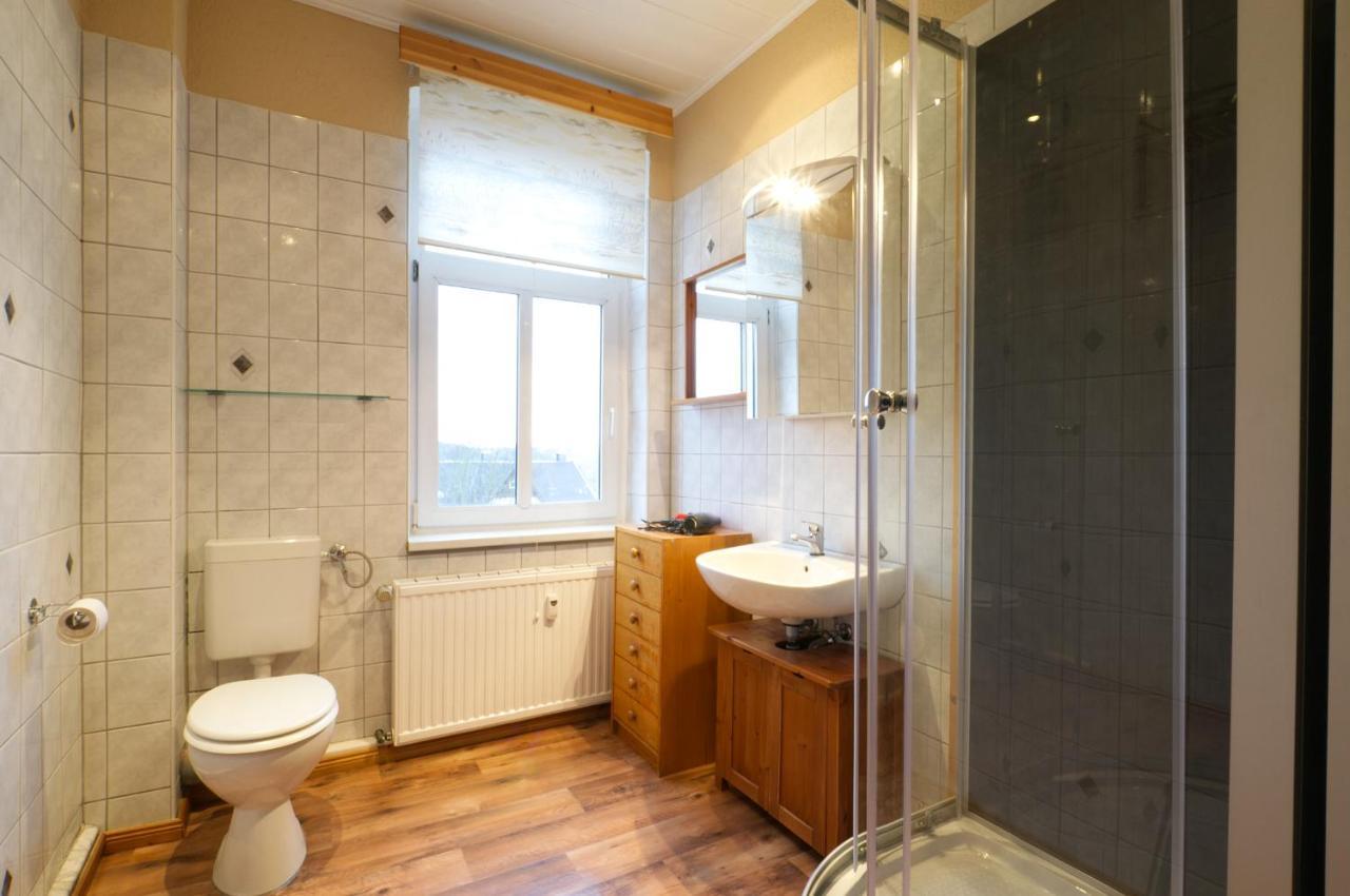 Ferienwohnung Am Busbahnhof Annaberg-Buchholz Esterno foto