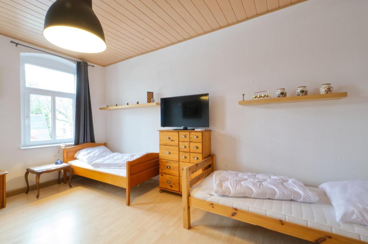Ferienwohnung Am Busbahnhof Annaberg-Buchholz Esterno foto