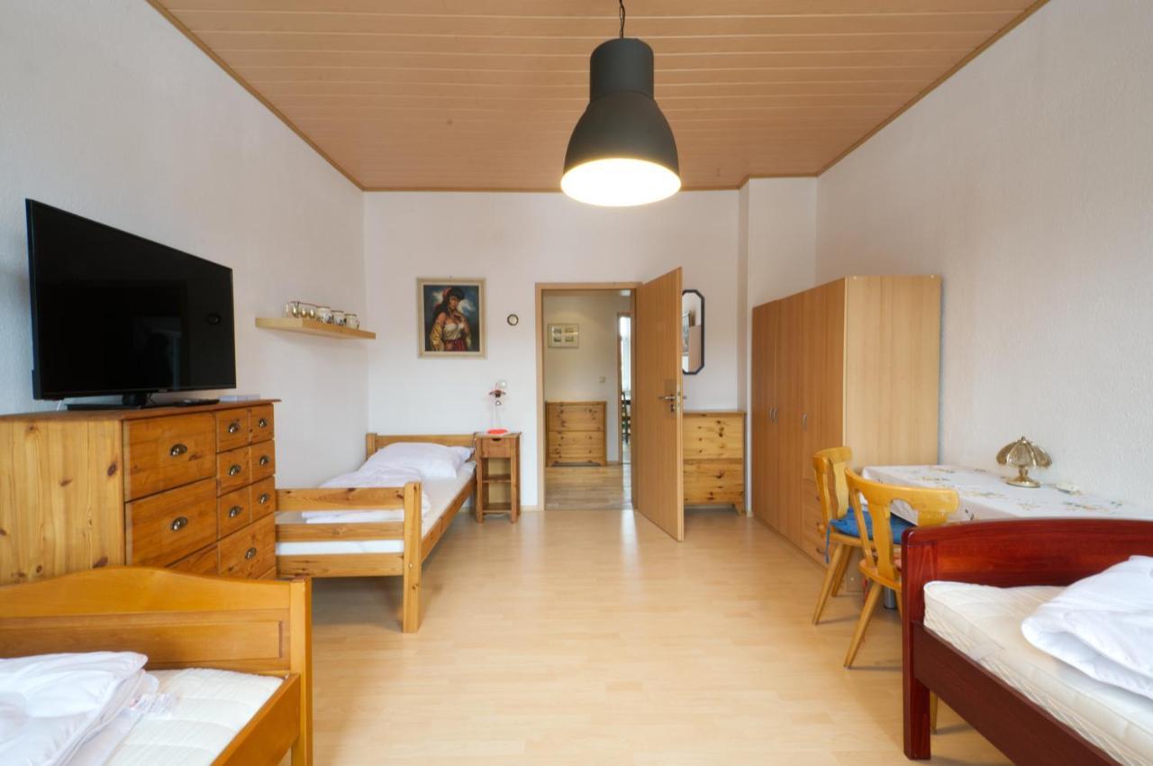 Ferienwohnung Am Busbahnhof Annaberg-Buchholz Esterno foto